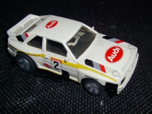 Datei:Audi quattro schwarz.jpg