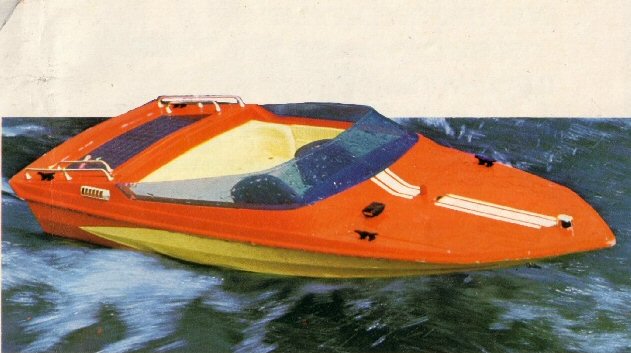 Datei:Sportboot Glastron 007 a.jpg