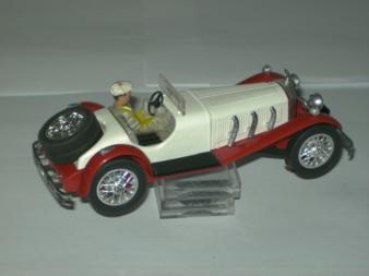 Datei:40478 Mercedes SSK rot s.jpg