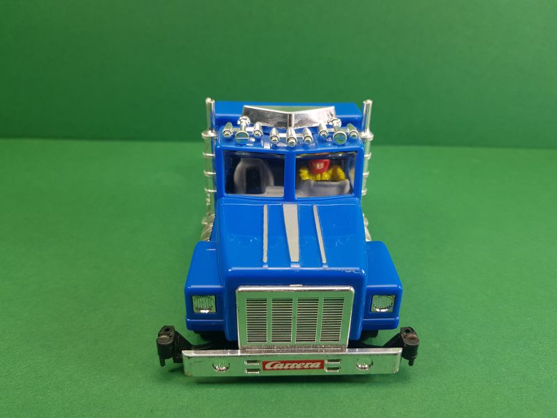 Datei:S132 lkw blau 1a.jpg