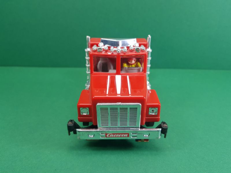 Datei:S132 lkw rot 1a.jpg